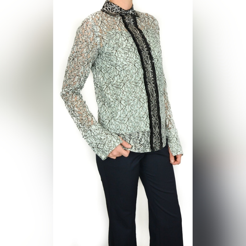 NWT lace blouse